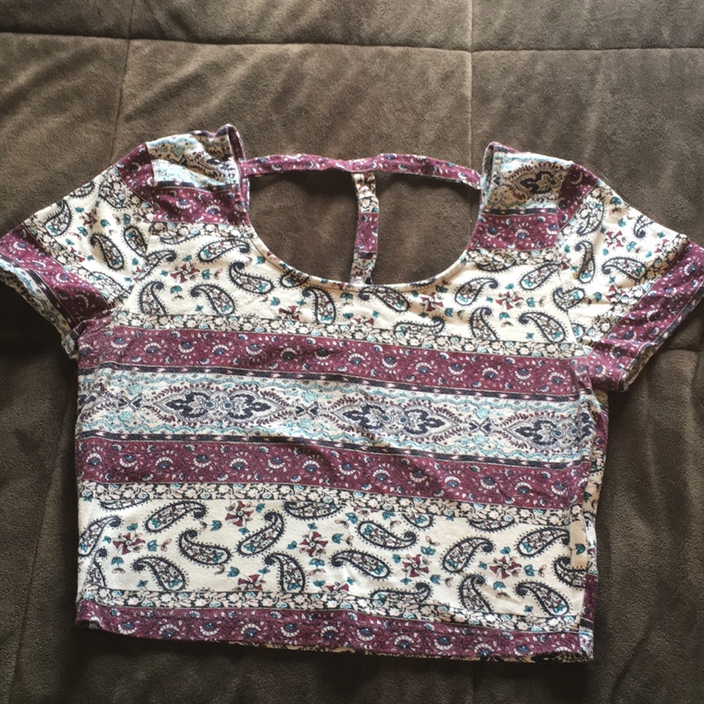 Crop top